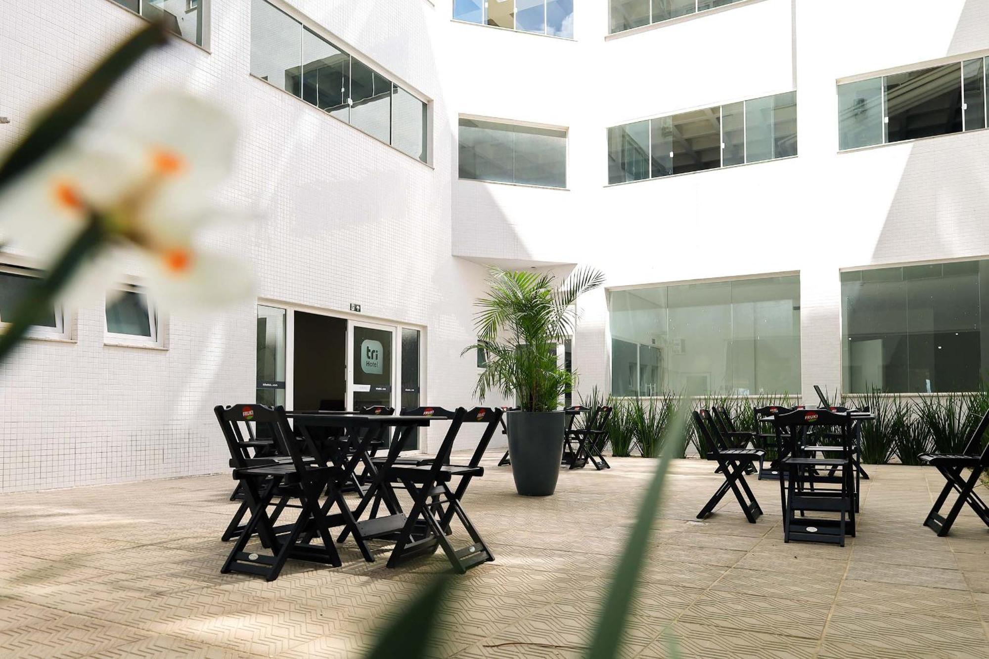 Hotel Tri Executive
